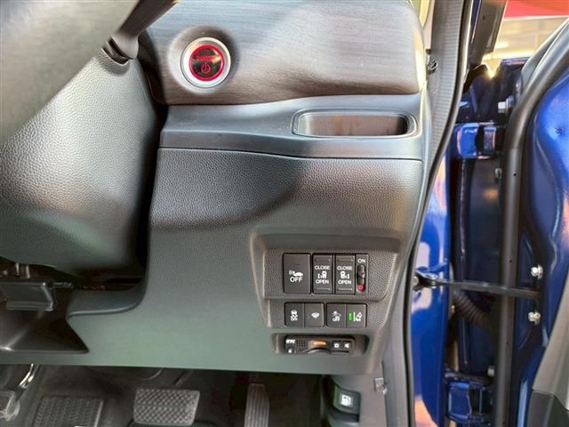 HONDA FREED HYBRID 2019 Image 31