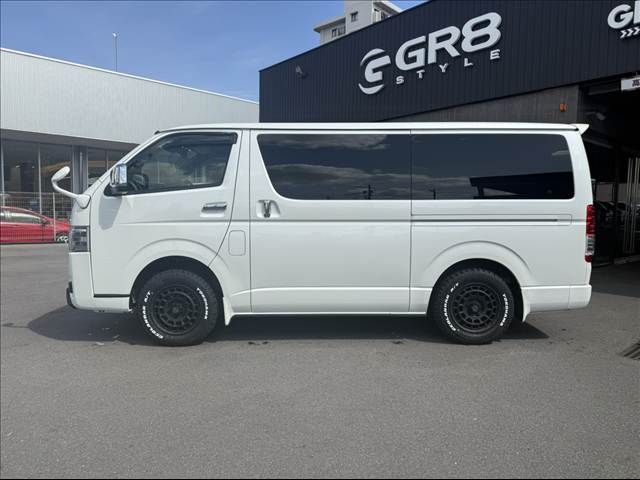 TOYOTA HIACE VAN 4WD 2024 Image 31