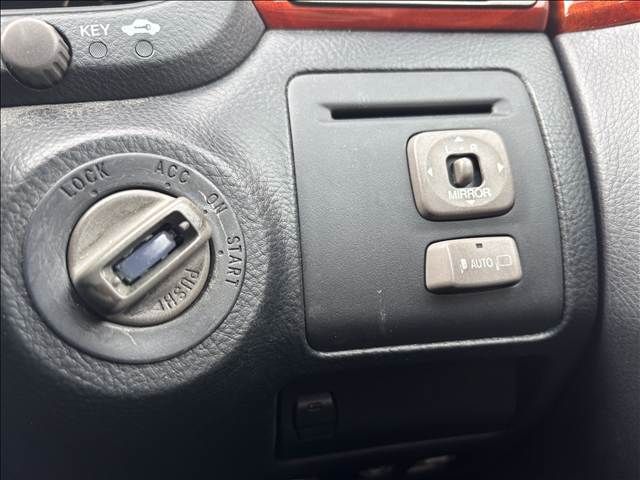 TOYOTA CELSIOR 2005 Image 31