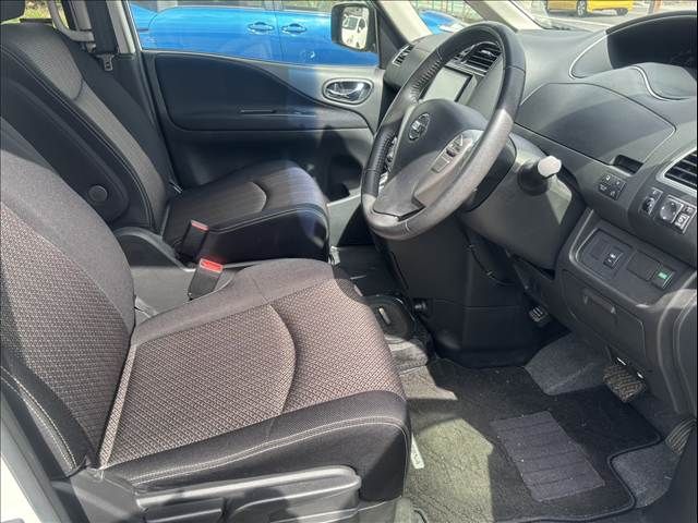 NISSAN SERENA  S-HYBRID 2014 Image 31