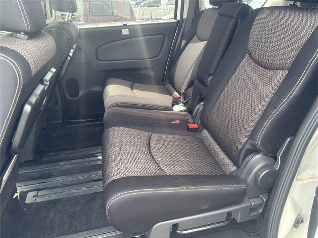 NISSAN SERENA  S-HYBRID 2014 Image 31