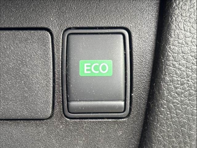 NISSAN SERENA  S-HYBRID 2014 Image 31