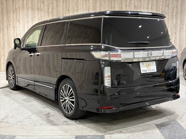 NISSAN ELGRAND 2015 Image 31