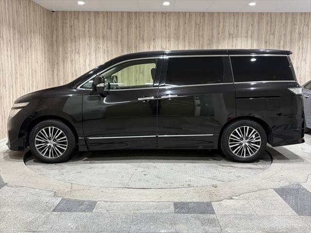 NISSAN ELGRAND 2015 Image 31