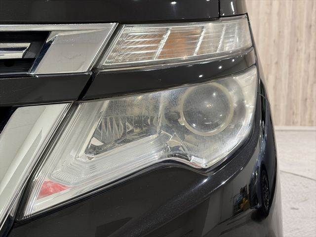 NISSAN ELGRAND 2015 Image 31