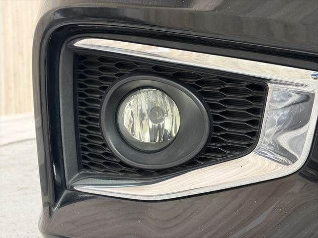 NISSAN ELGRAND 2015 Image 31
