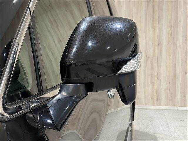 NISSAN ELGRAND 2015 Image 31