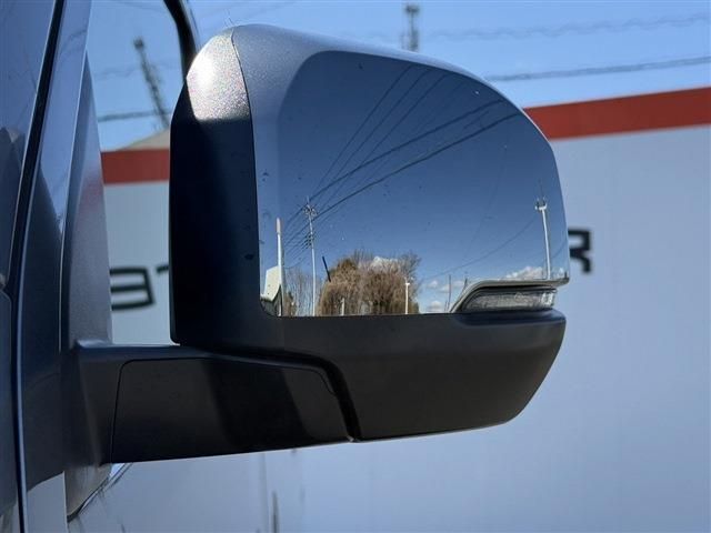 NISSAN CARAVAN VAN 2WD 2023 Image 31