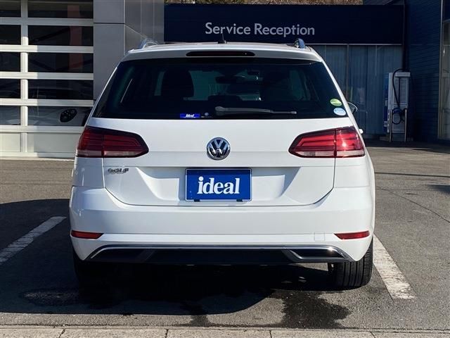 VOLKSWAGEN GOLF VARI 2019 Image 31