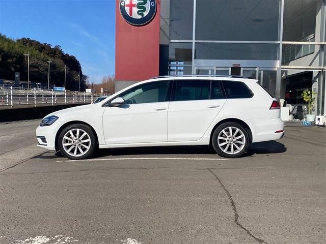 VOLKSWAGEN GOLF VARI 2019 Image 31