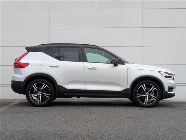 VOLVO XC40 2020 Image 31