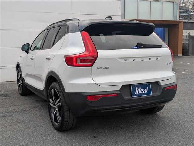 VOLVO XC40 2020 Image 31
