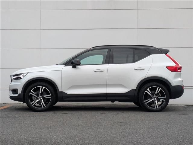 VOLVO XC40 2020 Image 31
