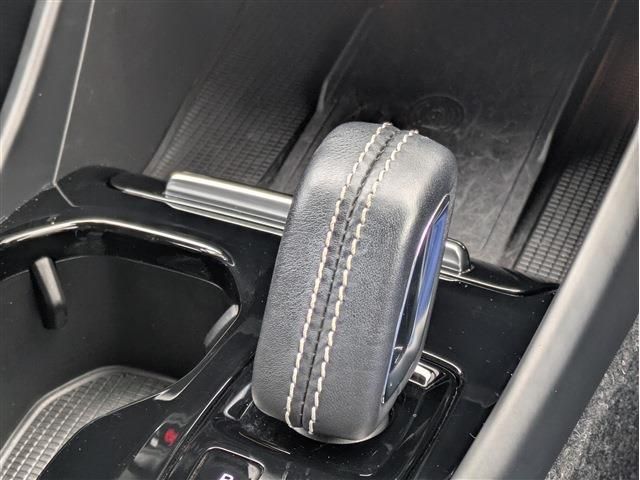 VOLVO XC40 2020 Image 31