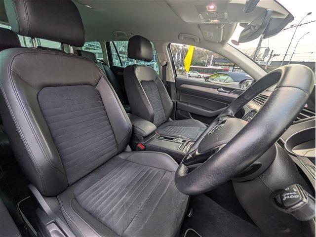 VOLKSWAGEN PASSAT VA 2019 Image 31