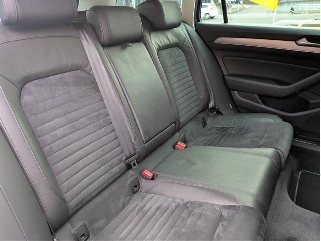 VOLKSWAGEN PASSAT VA 2019 Image 31