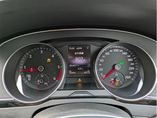 VOLKSWAGEN PASSAT VA 2019 Image 31