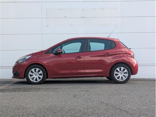 PEUGEOT 208 2016 Image 31