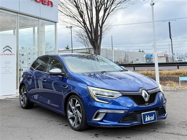 RENAULT MEGANE HATCH 2018 Image 31
