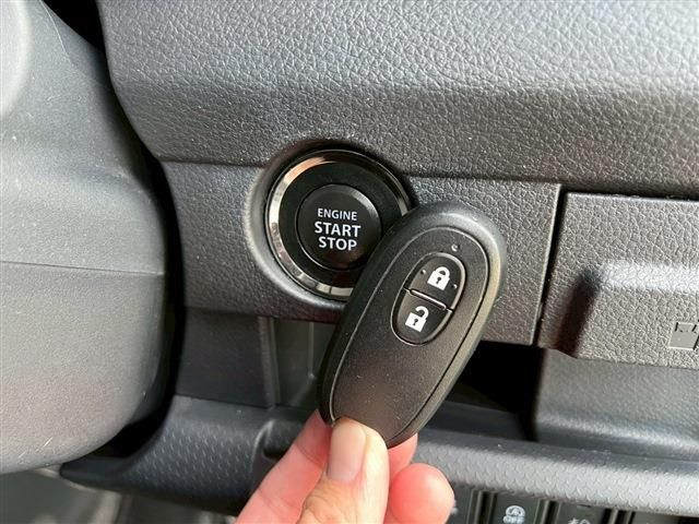 SUZUKI HUSTLER 2017 Image 31