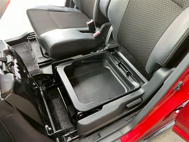 SUZUKI HUSTLER 2017 Image 31