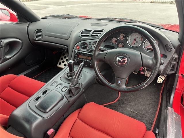 MAZDA RX-7 2002 Image 31