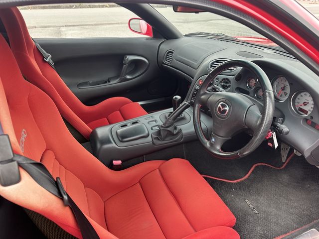 MAZDA RX-7 2002 Image 31