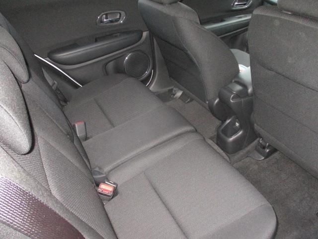 HONDA VEZEL HYBRID 2016 Image 31