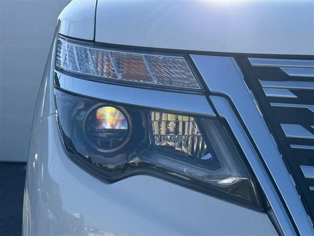 NISSAN ELGRAND 2024 Image 31