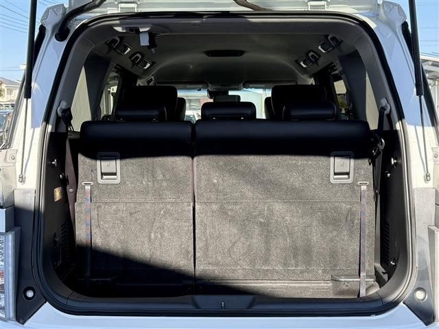 NISSAN ELGRAND 2024 Image 31