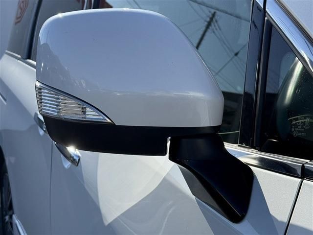 NISSAN ELGRAND 2024 Image 31