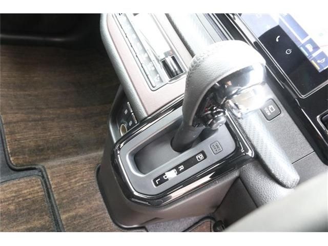 SUZUKI SOLIO BANDIT 4WD 2023 Image 31