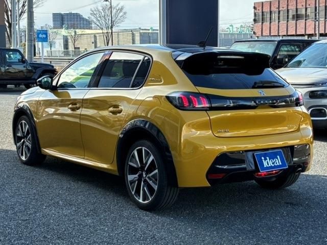 PEUGEOT 208 2020 Image 31