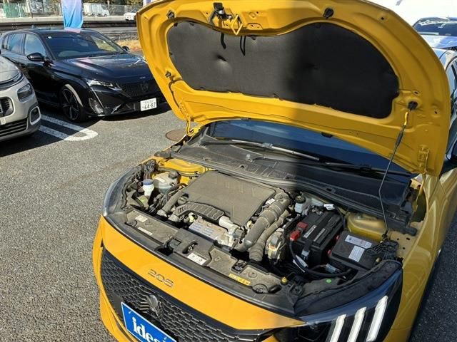 PEUGEOT 208 2020 Image 31