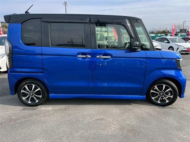 HONDA N BOX CUSTOM 2020 Image 31