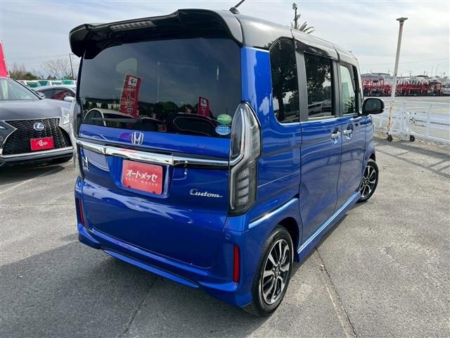 HONDA N BOX CUSTOM 2020 Image 31