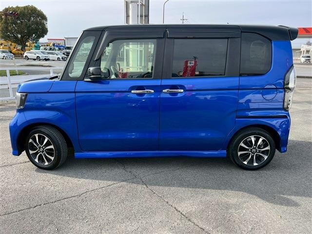 HONDA N BOX CUSTOM 2020 Image 31