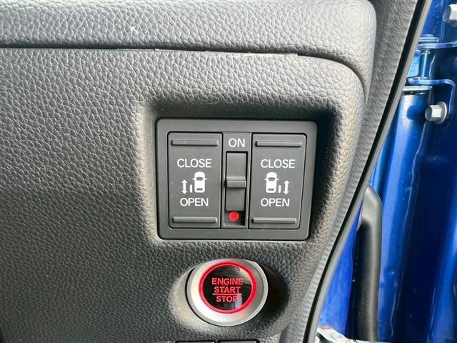 HONDA N BOX CUSTOM 2020 Image 31