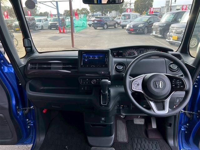 HONDA N BOX CUSTOM 2020 Image 31
