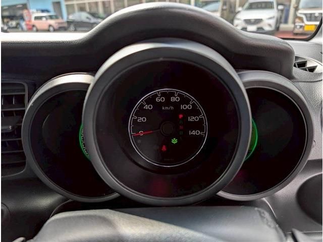 HONDA N BOX 2015 Image 31