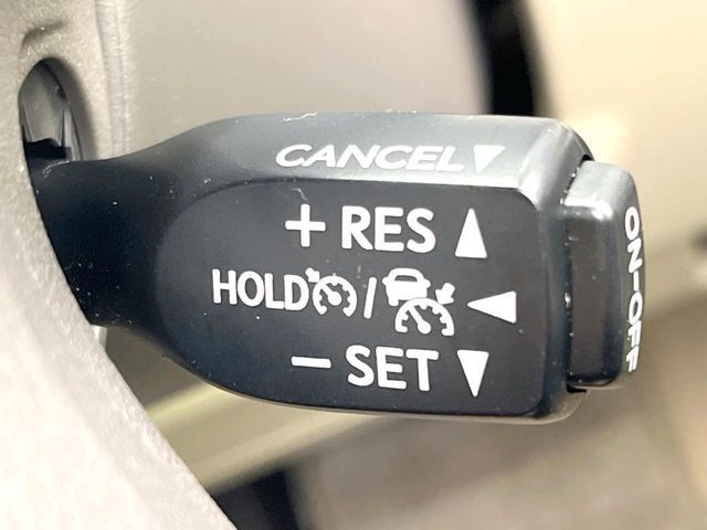 TOYOTA LANDCRUISER PRADO 2023 Image 31