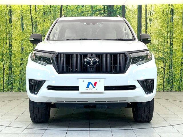 TOYOTA LANDCRUISER PRADO 2023 Image 31