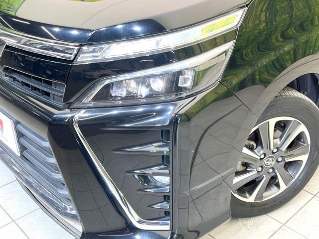 TOYOTA VOXY 2018 Image 31