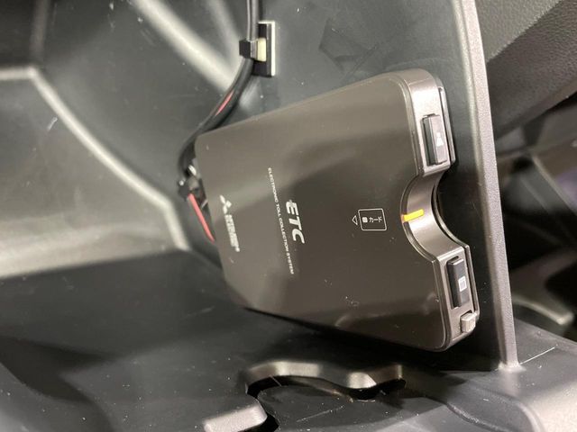 HONDA FIT HYBRID 2011 Image 31