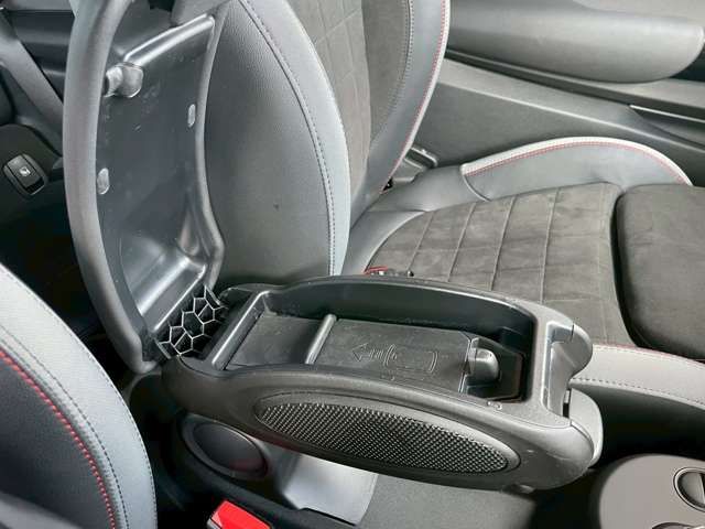 BMW MINI 2023 Image 31