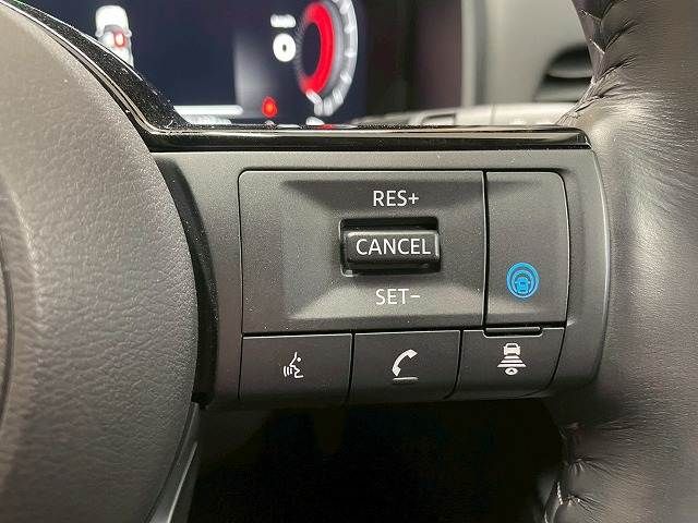 NISSAN X-TRAIL HYBRID 4WD 2023 Image 31