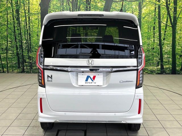 HONDA N BOX CUSTOM 2023 Image 31