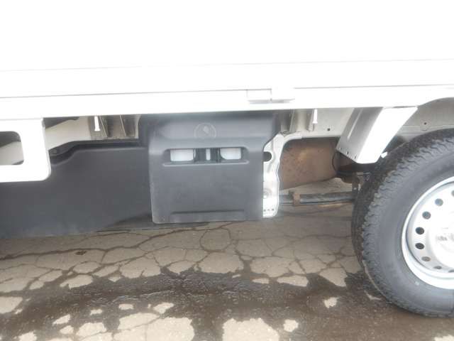 NISSAN NT100 CLIPPER 4WD 2023 Image 31