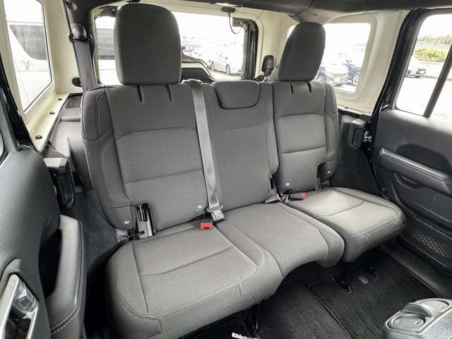 JEEP WRANGLER UNLIMI 2019 Image 31