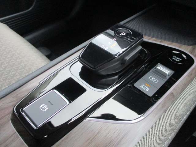 NISSAN AURA 2025 Image 31